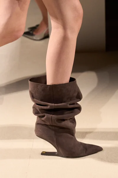 Look 85
